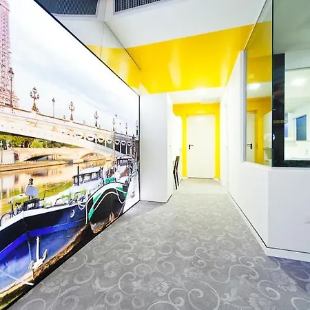 Autosole Vip Hotel 4*