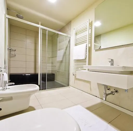 Otel Autosole Vip 4*